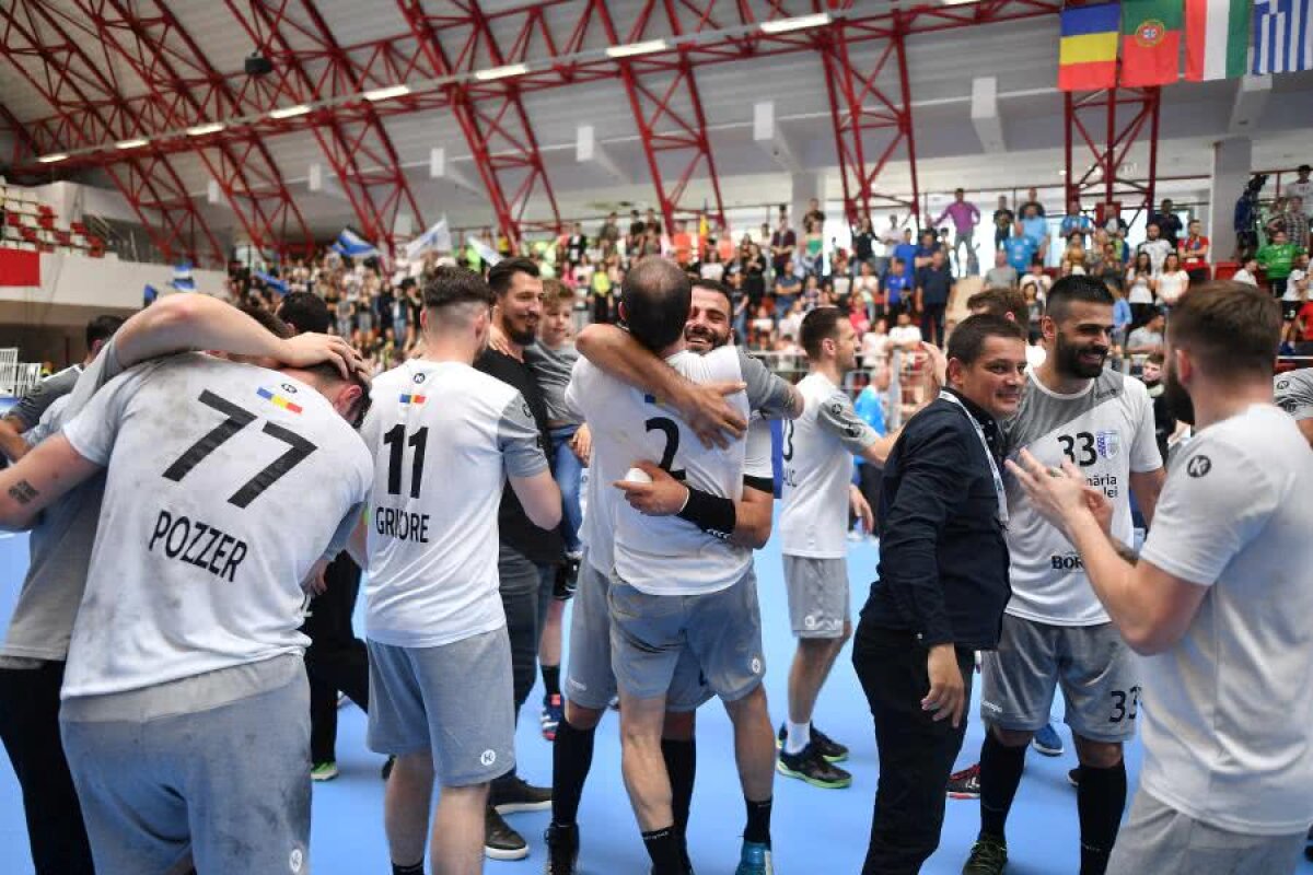 VIDEO + FOTO CSM București a câștigat Cupa Challenge la handbal masculin! E primul trofeu din istoria europeană a clubului