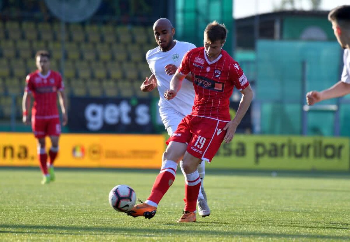 CHIAJNA - DINAMO 0-2 // FOTO + VIDEO Dinamo câștigă fără probleme la Chiajna și urcă pe primul loc în play-out! Ilfovenii sunt cu un pas în liga secundă