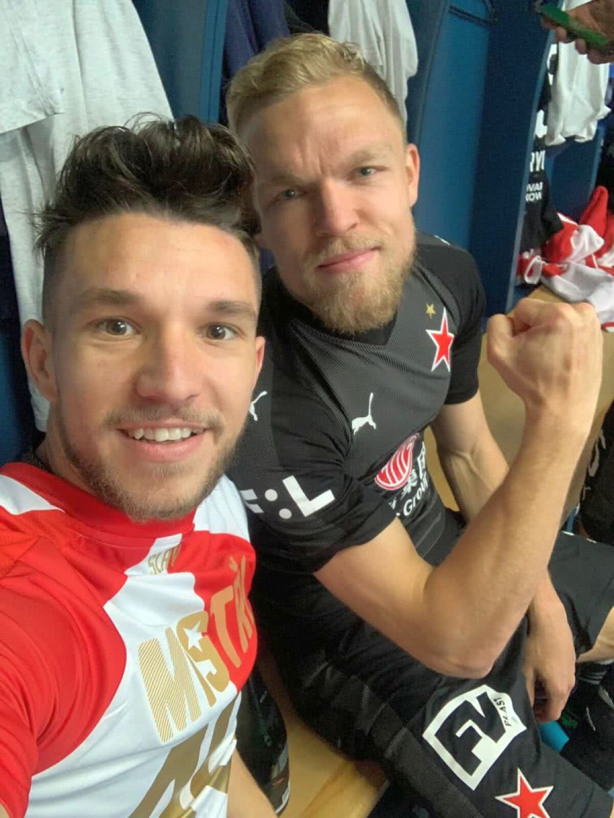 VIDEO + FOTO Alex Băluță a câștigat titlul de campion în Cehia cu Slavia Praga!