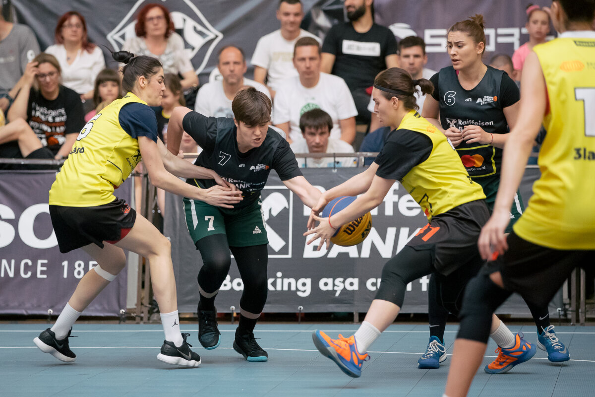 GALERIE FOTO Sub ochii triplei campioane olimpice Simona Amânar, echipele românești au dominat la Timișoara Streetball