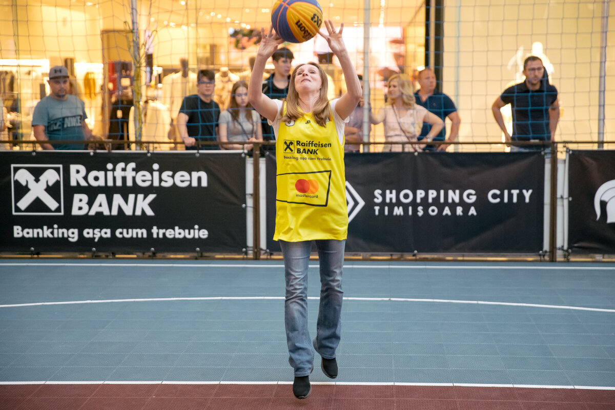 GALERIE FOTO Sub ochii triplei campioane olimpice Simona Amânar, echipele românești au dominat la Timișoara Streetball