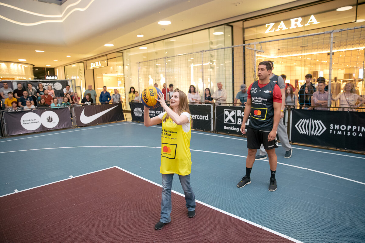 GALERIE FOTO Sub ochii triplei campioane olimpice Simona Amânar, echipele românești au dominat la Timișoara Streetball