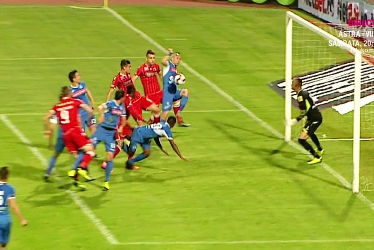 DINAMO - POLI IAȘI // VIDEO+FOTO Elevii lui Mircea Rednic au cerut penalty în prima repriză! 
