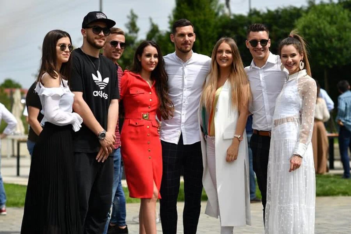 FOTO Fotbaliștii lui CSU Craiova, la braț cu iubitele la petrecerea de final de sezon