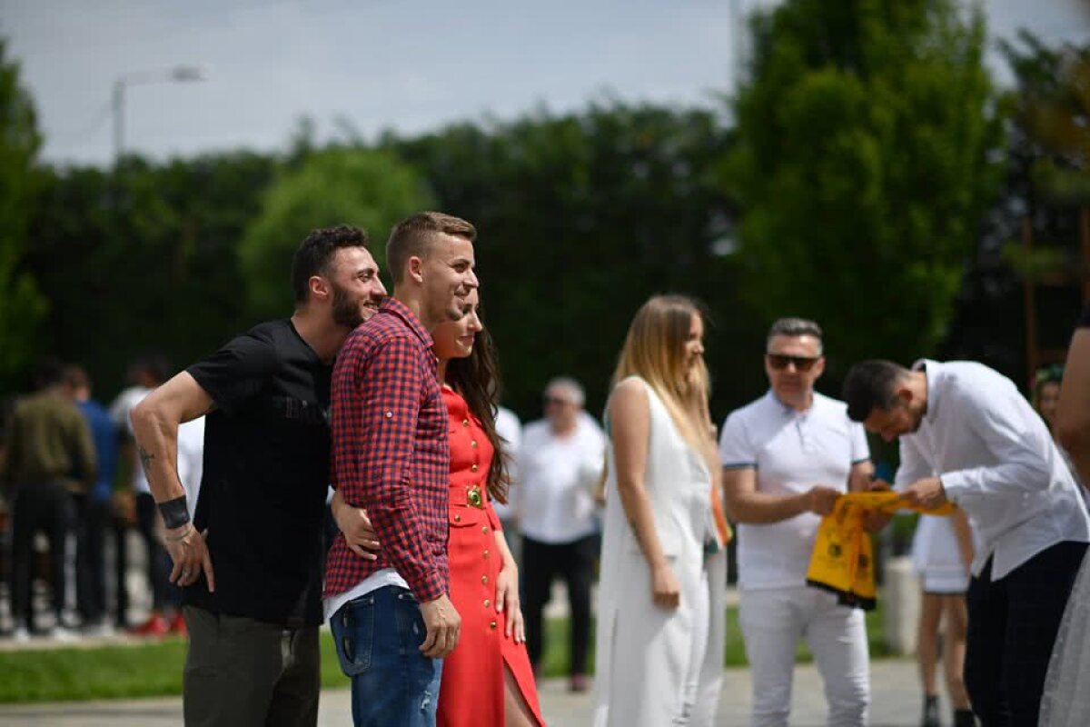 FOTO Fotbaliștii lui CSU Craiova, la braț cu iubitele la petrecerea de final de sezon