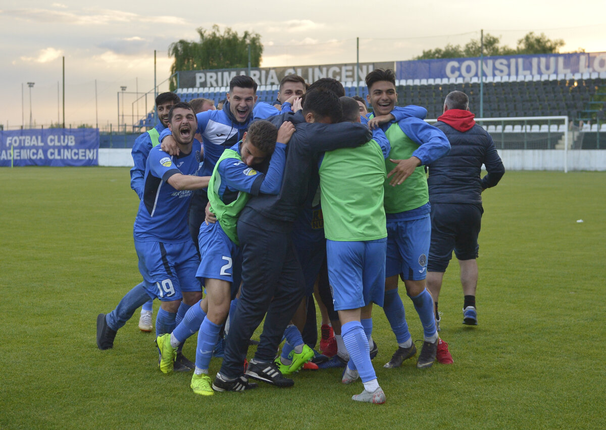 VIDEO+FOTO Academica Clinceni a promovat în Liga 1 » Imaginile bucuriei: cum au sărbătorit jucătorii momentul istoric