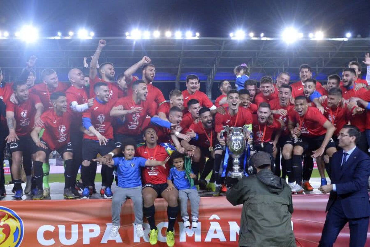 VIITORUL A CÂȘTIGAT CUPA // FOTO Eric și băieții lui au cucerit pe toată lumea la Ploiești » Imagini tari cu copiii brazilianului