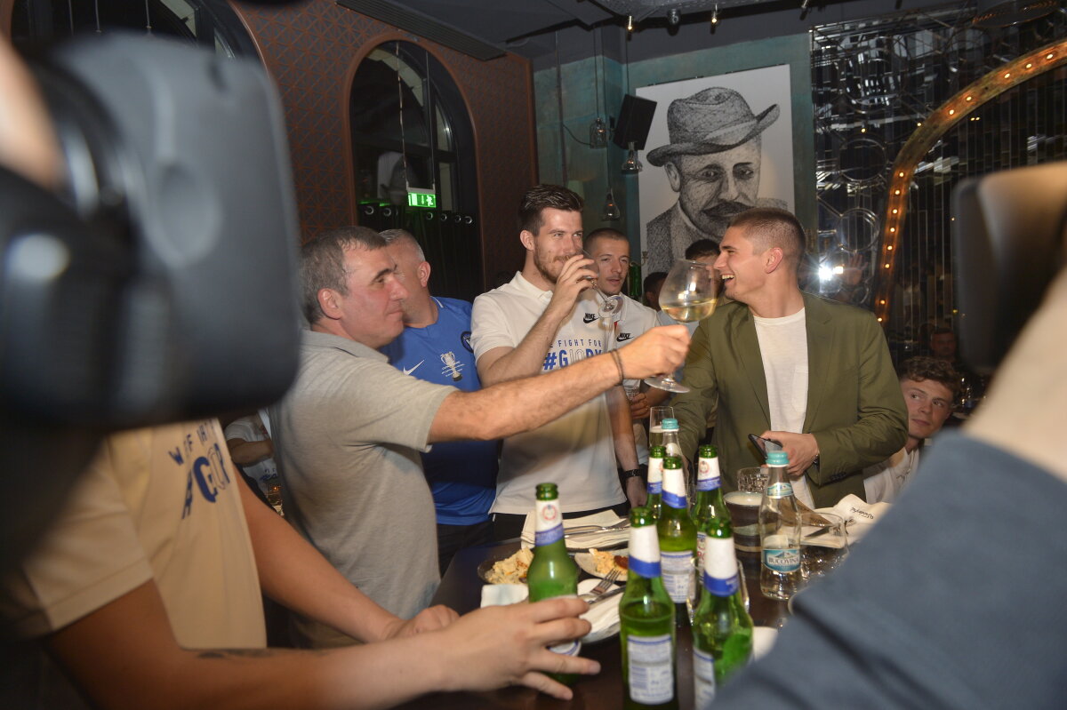 VIITORUL A CÂȘTIGAT CUPA // VIDEO Imagini de senzație de la petrecerea Viitorului: Hagi a dansat Pamporea alături de brazilieni și de Stere Halep + Eric s-a dezlănțuit pe manele