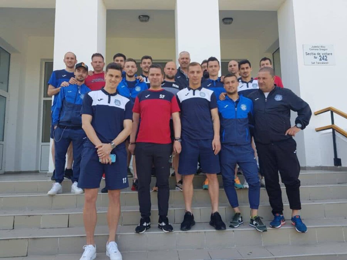 ALEGERI EUROPARLAMENTARE ȘI REFERENDUM 2019 // LIGA 1 LA VOT » Jucătorii de la Poli Iași au ieșit primii la vot și au imortalizat momentul + Ce fotbaliști au mai mers