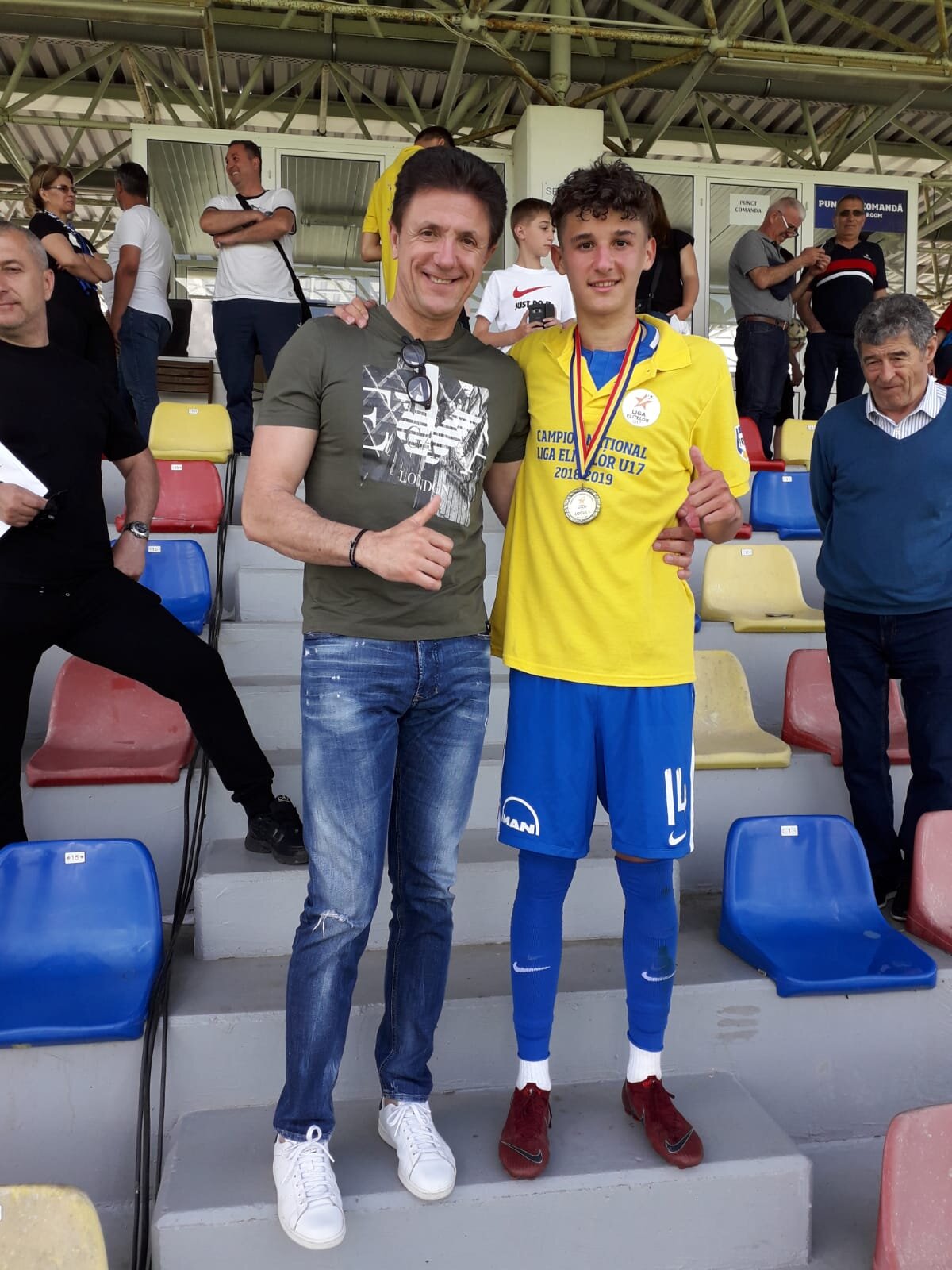 FINALA LIGII ELITELOR U17 // VIDEO+FOTO LPS Banatul - Viitorul 1-4 » Academia Hagi a mai câștigat un trofeu!