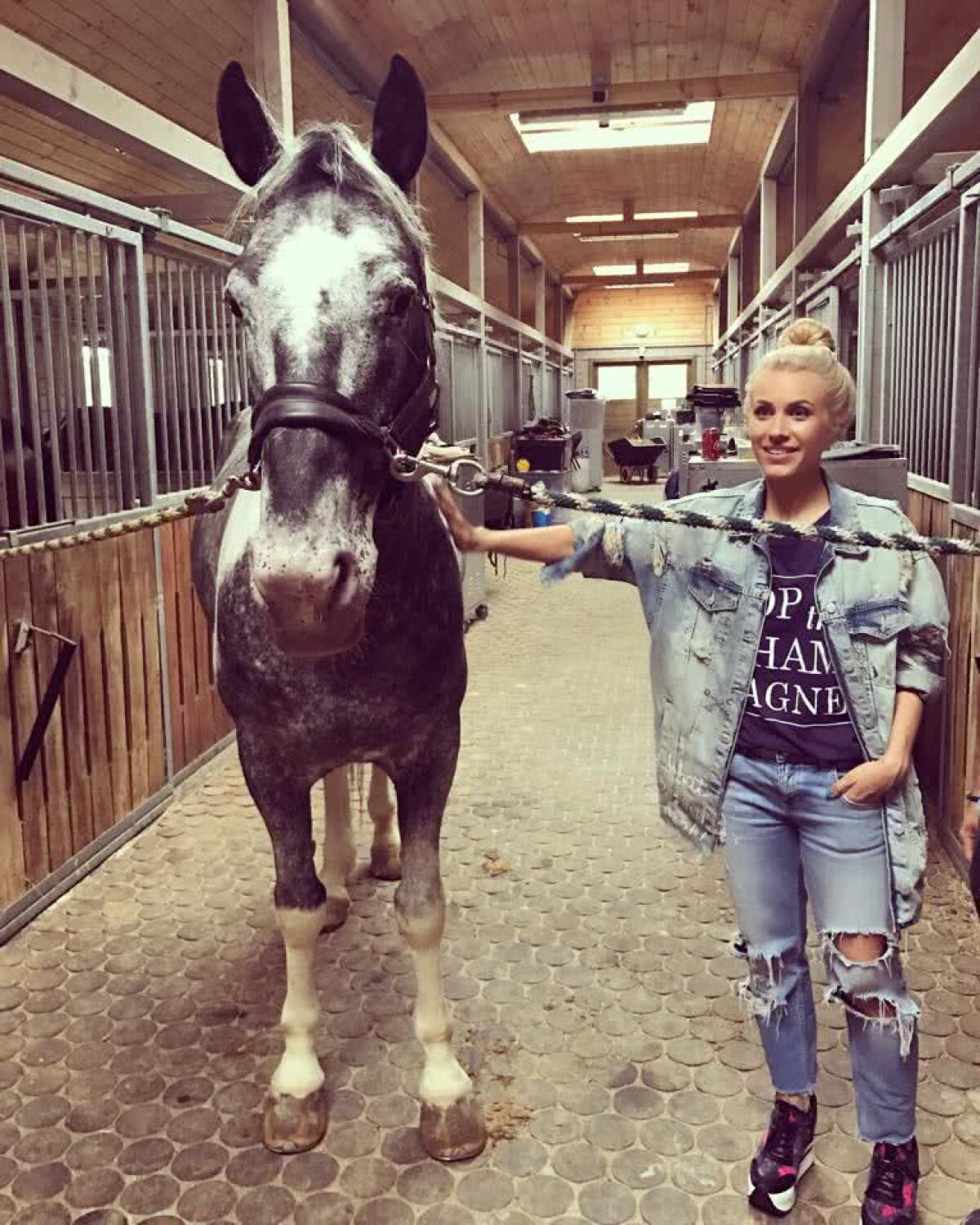 „Așa am scăpat de retenția de apă” » Amna are un obicei simplu după fiecare masă