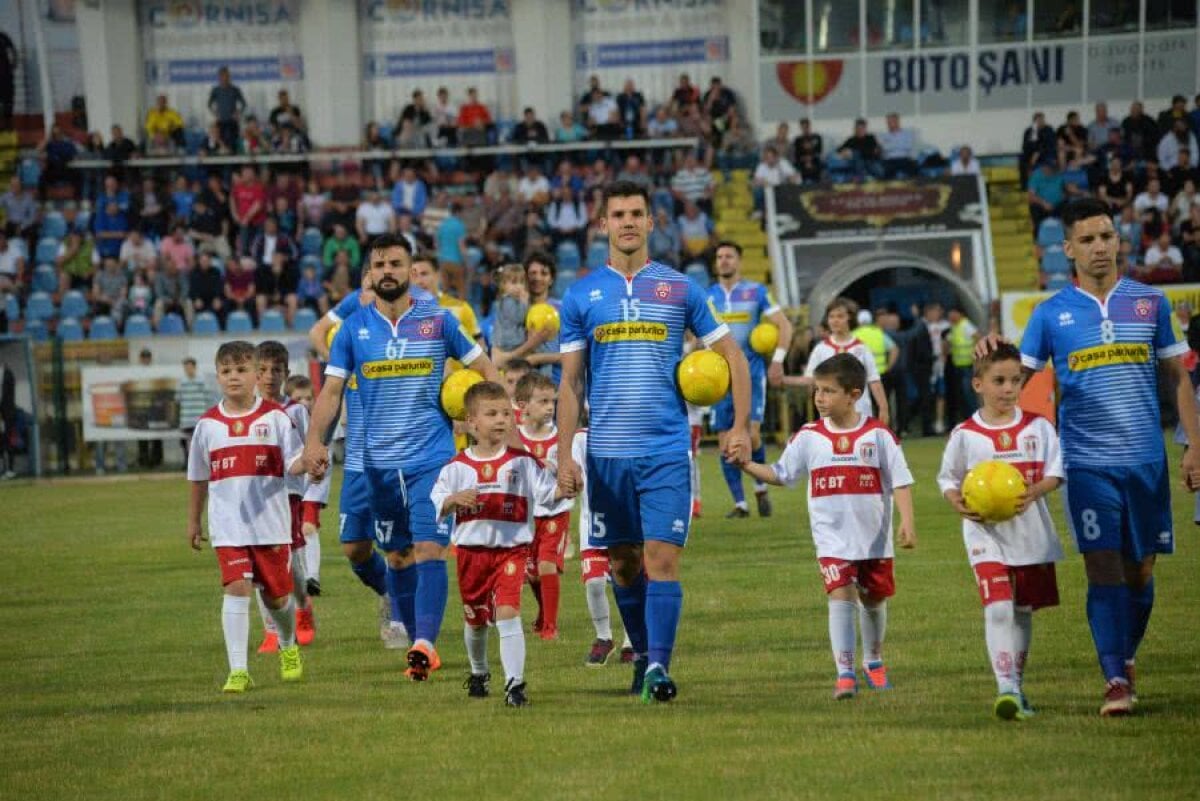 FC BOTOȘANI - DINAMO 1-0 // VIDEO+FOTO Vai de coada lor! „Câinii” au avut o prestație ștearsă și au cedat la Botoșani, după un gol fantastic al lui Mihai Roman II