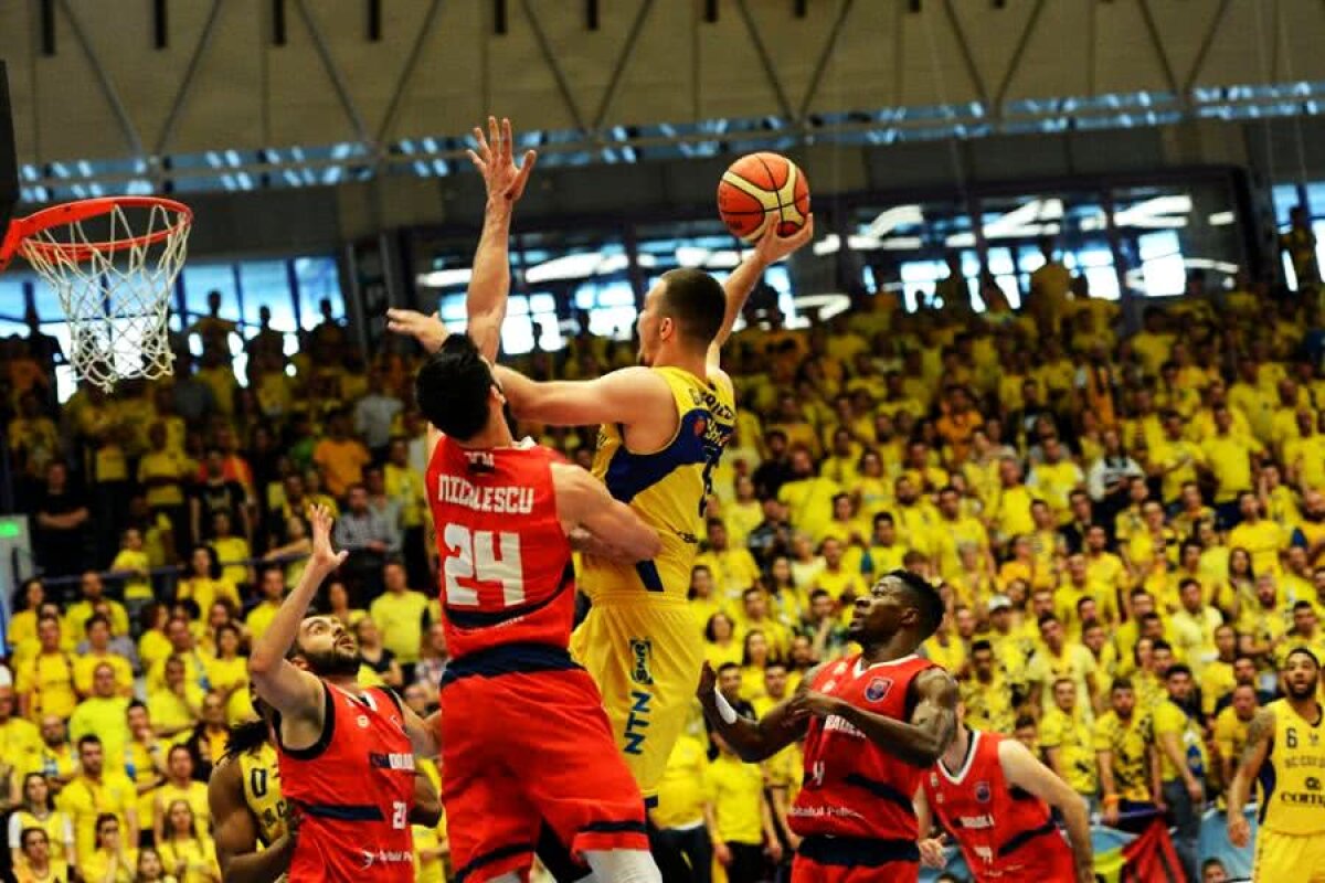 CSU SIBIU - CSU ORADEA 87-89 // VIDEO+FOTO Surpriză în primul meci al finalei campionatului de baschet, în Sala Transilvania: „Atitudinea ne-a distrus”