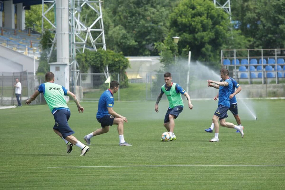 NORVEGIA - ROMÂNIA // FOTO Cosmin Contra i-a pregătit la capitolul forță pe „tricolori” înaintea dublei cu Norvegia și Malta