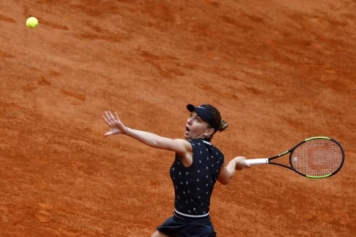 GALERIE FOTO Victorie chinuită pentru Simona Halep cu Ajla Tomljanovic în turul 1 de la Roland Garros! Știe cu cine va juca mai departe 