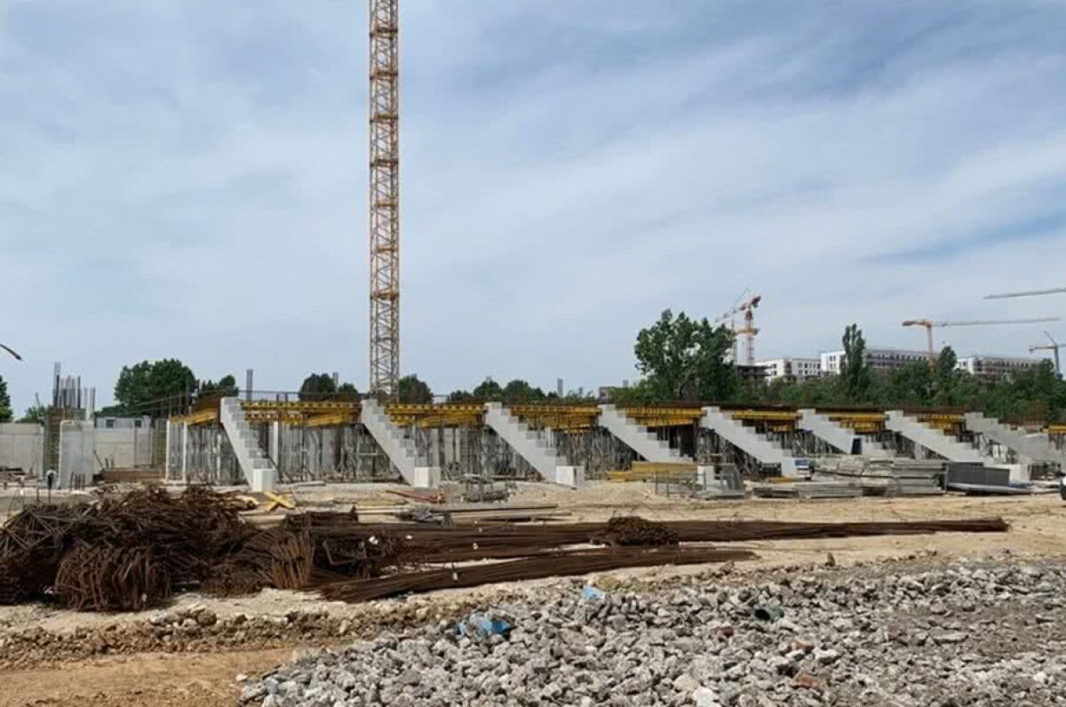 FOTO Noi imagini de pe șantierele din Ghencea și Giulești! Stadionul Stelei prinde contur, șansele ca arena Rapidului să fie gata pentru EURO sunt mici