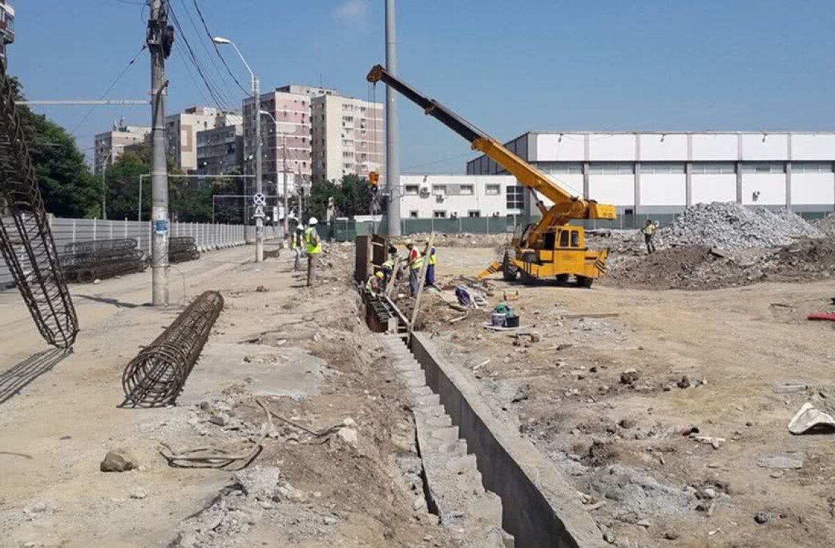 FOTO Noi imagini de pe șantierele din Ghencea și Giulești! Stadionul Stelei prinde contur, șansele ca arena Rapidului să fie gata pentru EURO sunt mici