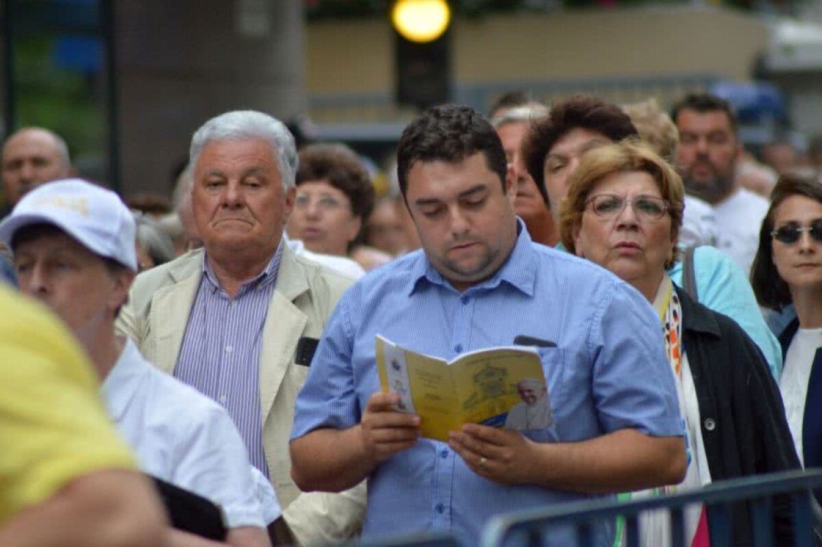 GALERIE FOTO PAPA FRANCISC LA BUCUREȘTI // Suveranul Pontif a petrecut prima zi în mijlocul autorităților și pelerinilor din România: „Să mergem împreună!”