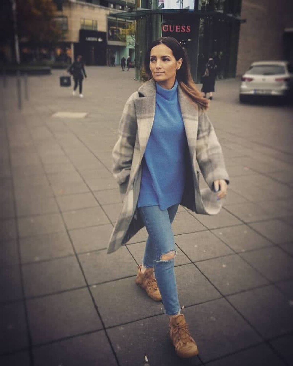 FOTO Minelli rupe topurile cu „Hola, yo me llamo Mariola” și dezvăluie: „Am o stare excelentă după ce fac sport”