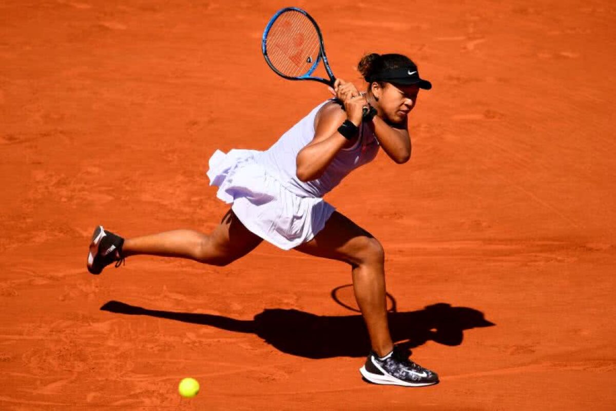 SIMONA HALEP LA ROLAND GARROS // VIDEO Naomi Osaka, principala favorită de la Roland Garros, a fost eliminată de Katerina Siniakova! 