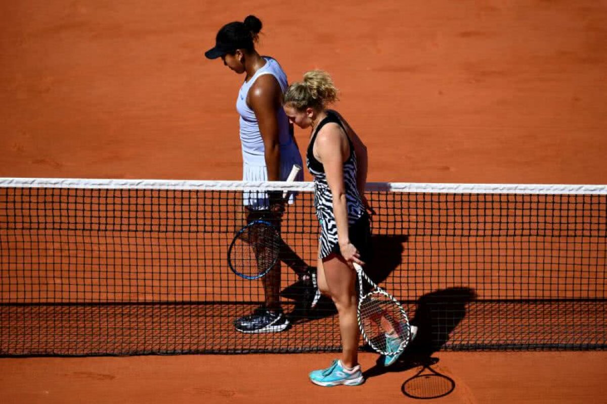 SIMONA HALEP LA ROLAND GARROS // VIDEO Naomi Osaka, principala favorită de la Roland Garros, a fost eliminată de Katerina Siniakova! 