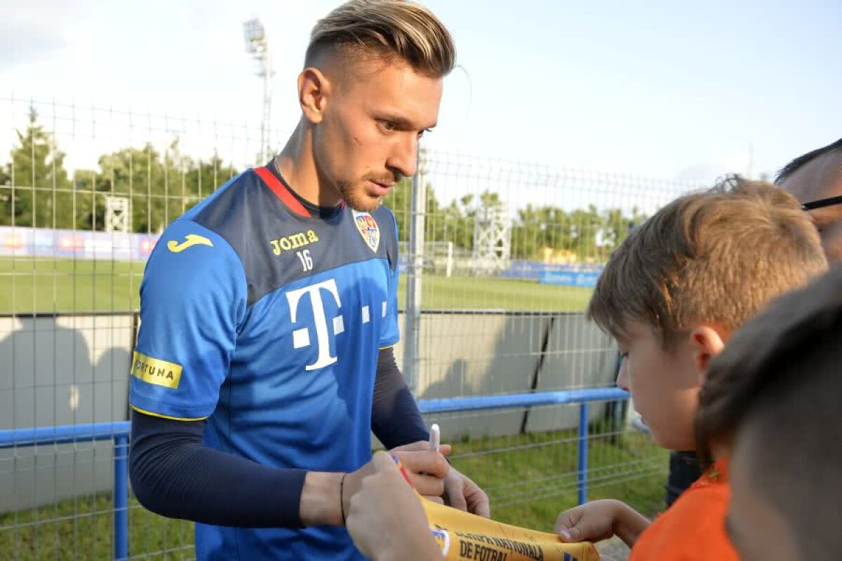 FOTO + VIDEO Jucătorii lui Contra, gest superb de Ziua Copilului » Ce au făcut „tricolorii” la antrenamentul de sâmbătă de la Mogoșoaia