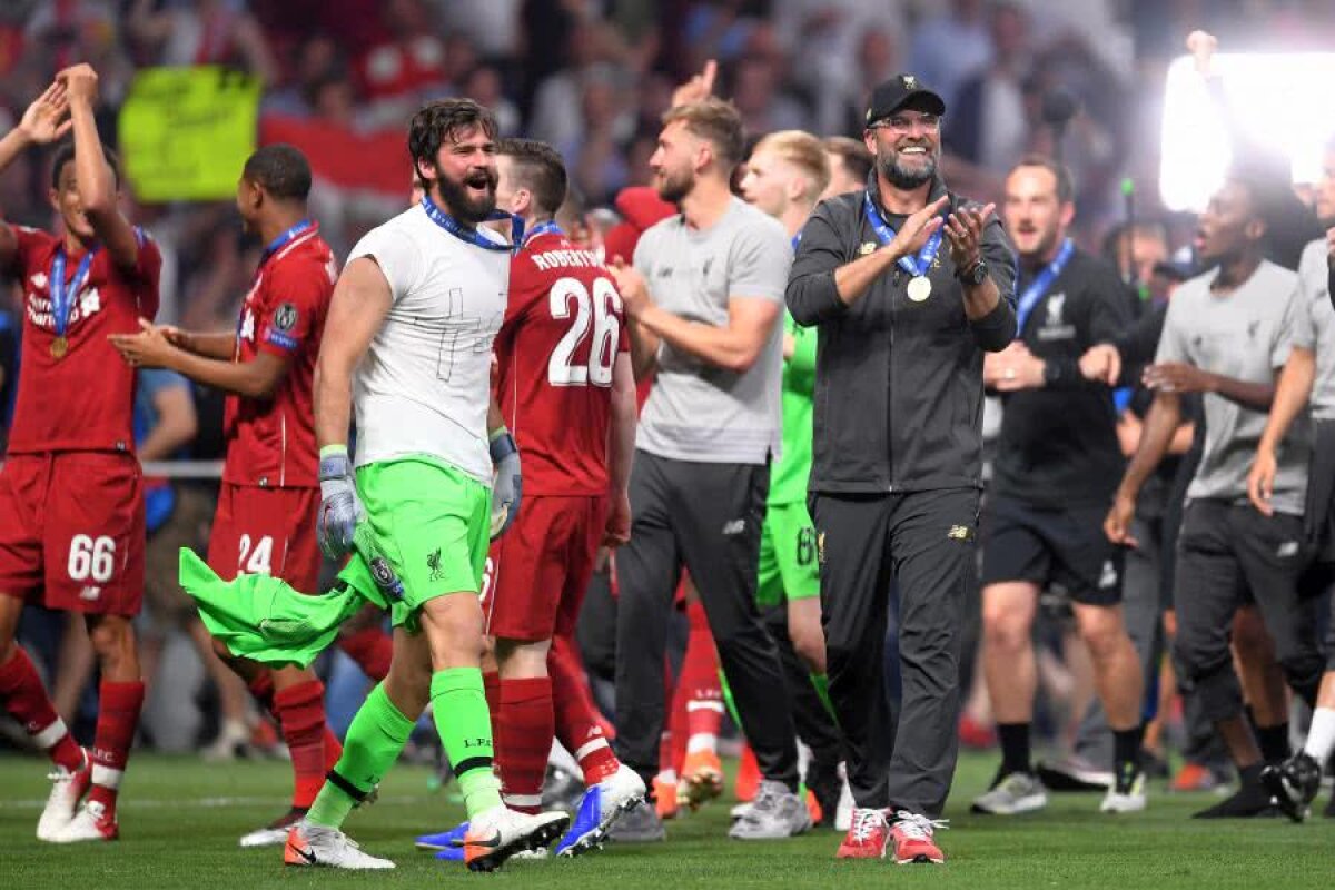 TOTTENHAM - LIVERPOOL 0-2 //  VIDEO+FOTO Spectacol după finala Champions League: cum au petrecut jucătorii și Jurgen Klopp pe teren și în vestiar