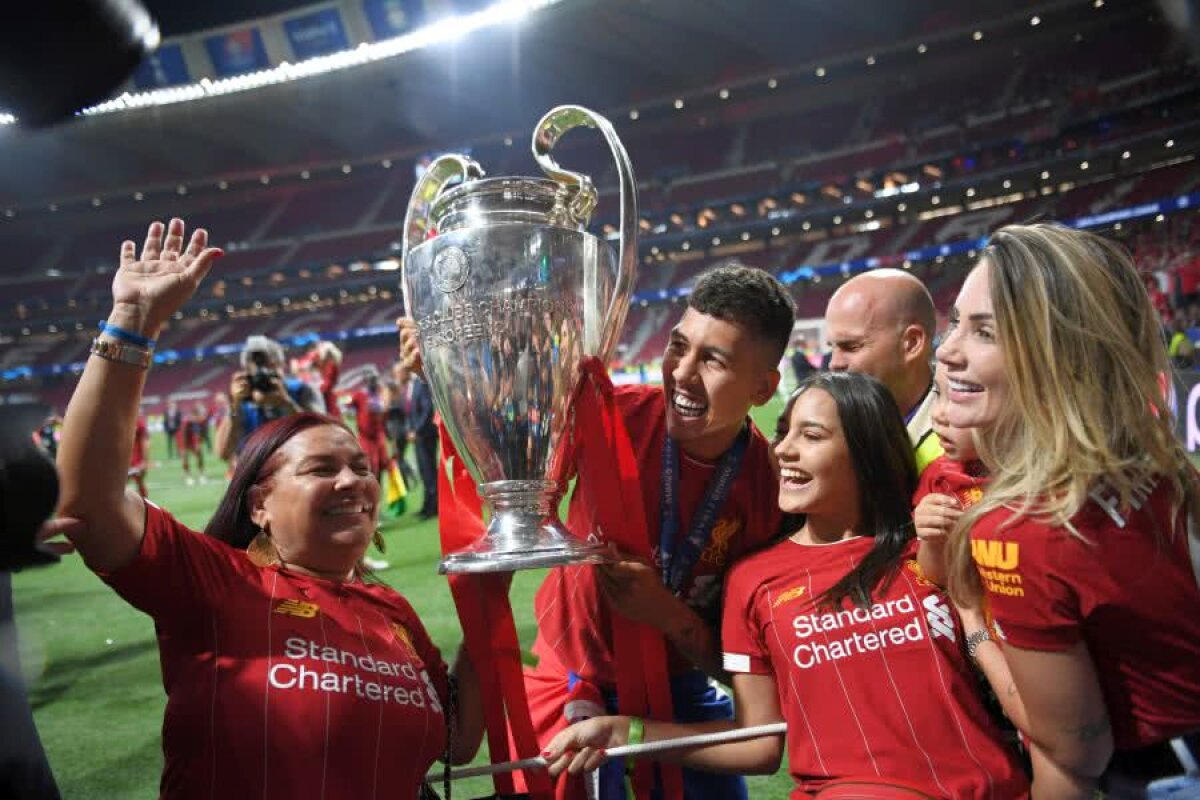 TOTTENHAM - LIVERPOOL 0-2 //  VIDEO+FOTO Spectacol după finala Champions League: cum au petrecut jucătorii și Jurgen Klopp pe teren și în vestiar