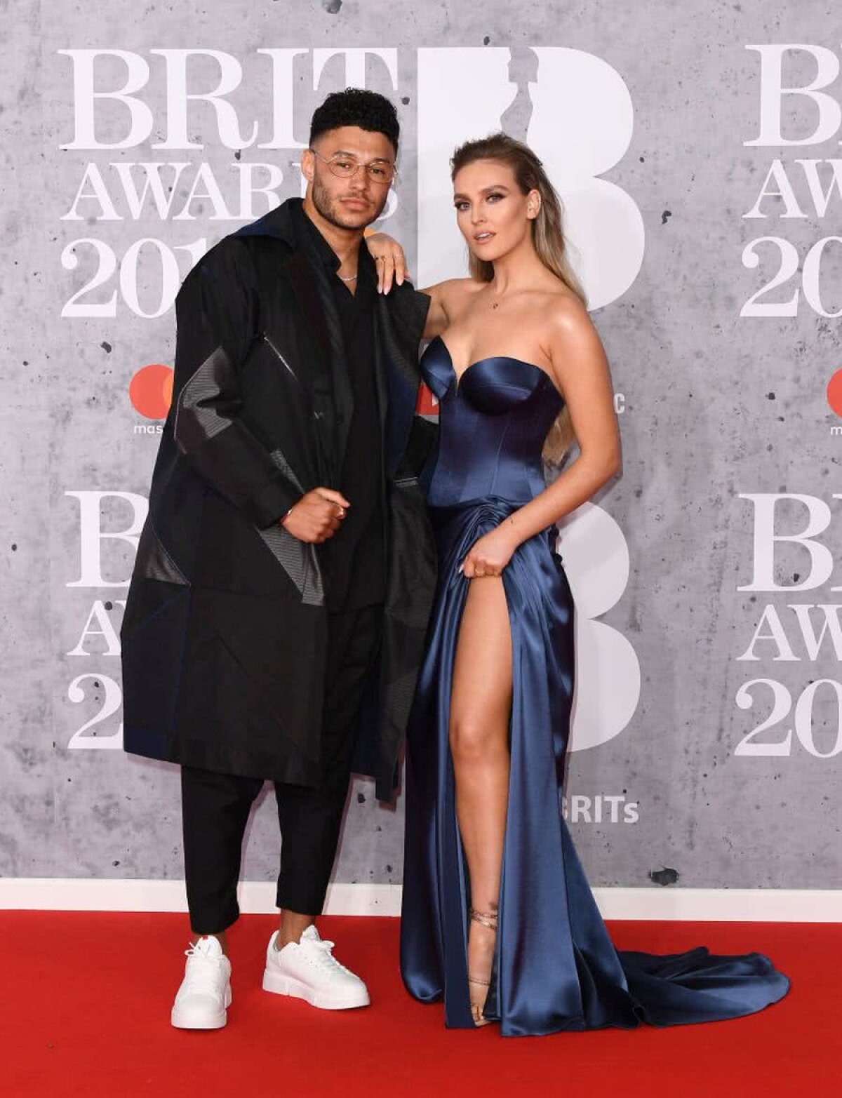 TOTTENHAM - LIVERPOOL 0-2 // FOTO Perrie Edwards, iubita lui Alex Oxlade-Chamberlain, a făcut senzație la finala Ligii » Imagini incendiare cu blonda sexy din Little Mix