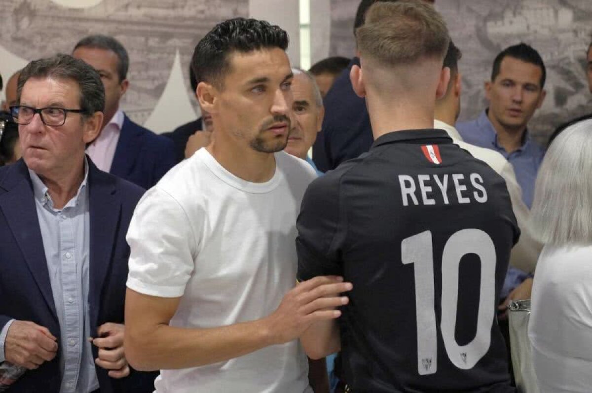 FOTO Gestul superb al lui Raul Rusescu pentru Jose Antonio Reyes » Fanii celor de la Sevilla au fost impresionați: „Asta spune multe despre el”