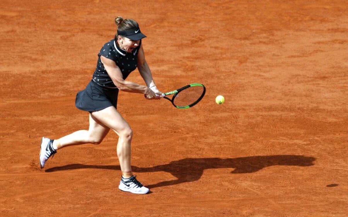 SIMONA HALEP - IGA SWIATEK 6-1, 6-0 // FOTO Încălzirea din drumul spre trofeu! Simona Halep se impune după 45 de minute și merge în „sferturi” la Roland Garros