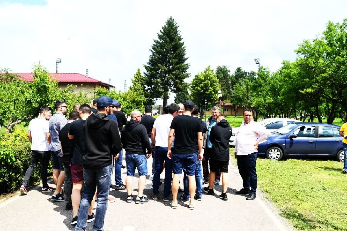 UPDATE // VIDEO+FOTO Conferința de prezentare a lui Eugen Neagoe la Dinamo a fost anulată din cauza fanilor » Reacția lui Bogdan Bălănescu