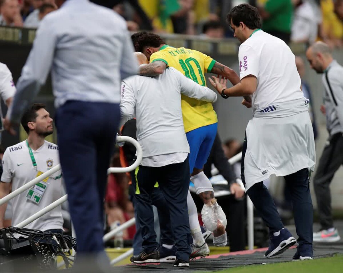 VIDEO+FOTO Dezastru, Neymar! Brazilianul a ajuns la spital după amicalul cu Qatar » OUT de la Copa America