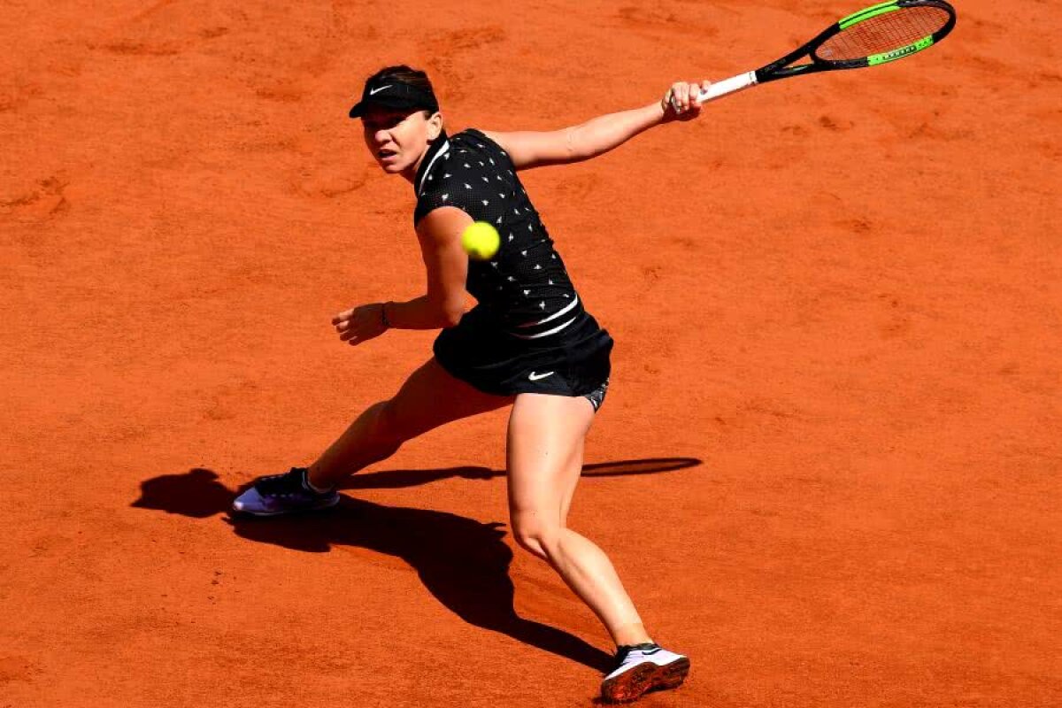 SIMONA HALEP - AMANDA ANISIMOVA 2-6, 4-6 // VIDEO+FOTO ANIHILATĂ! Simona Halep, eliminată în sferturi la Roland Garros, după un meci în care a fost dominată de Anisimova