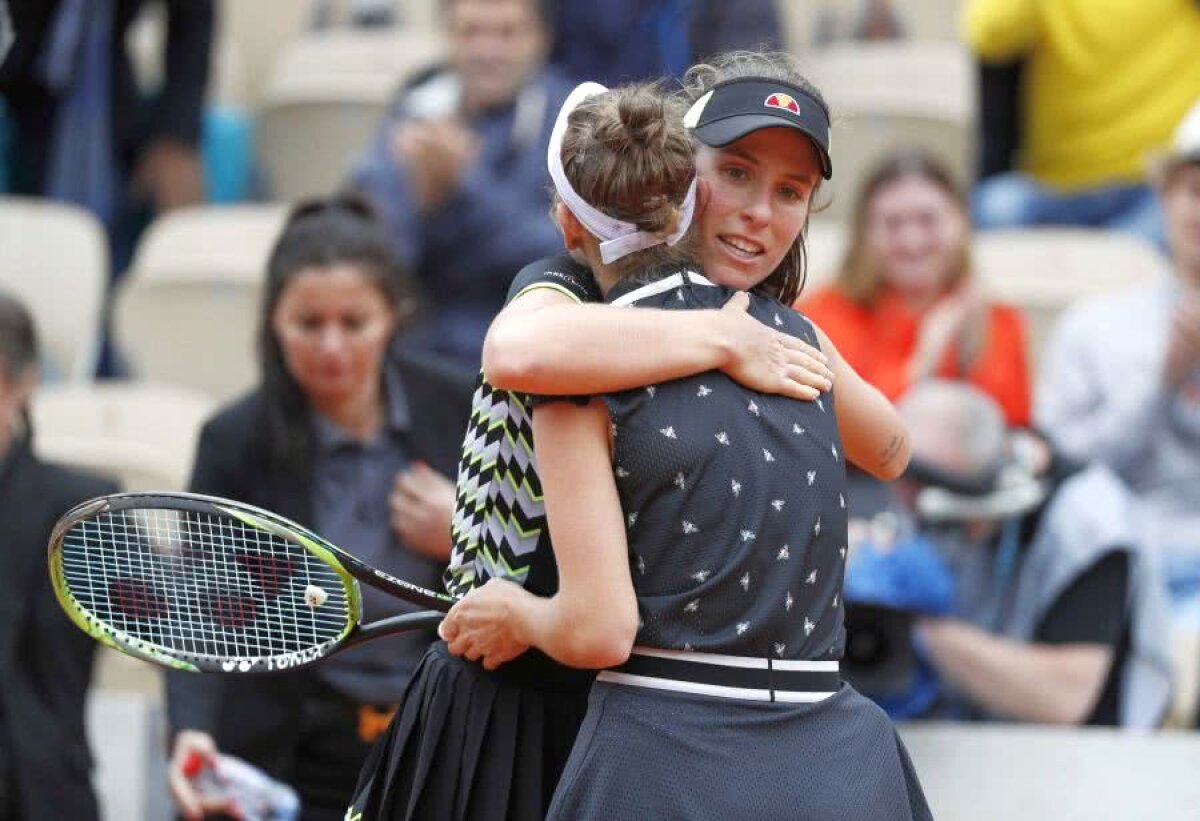 ROLAND GARROS // FOTO Marketa Vondrousova  și Ashleigh Barty joacă în finala de la Roland Garros! Semifinale entuziasmante, cu reveniri uluitoare