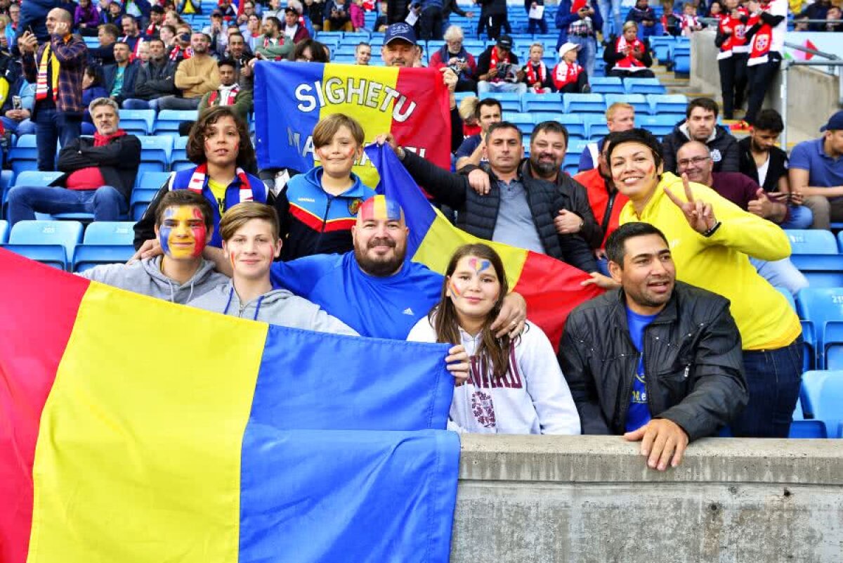 NORVEGIA - ROMÂNIA // GALERIE FOTO Cea mai frumoasă apariție de pe Ullevaal Stadium: cine a întors toate privirile la Oslo