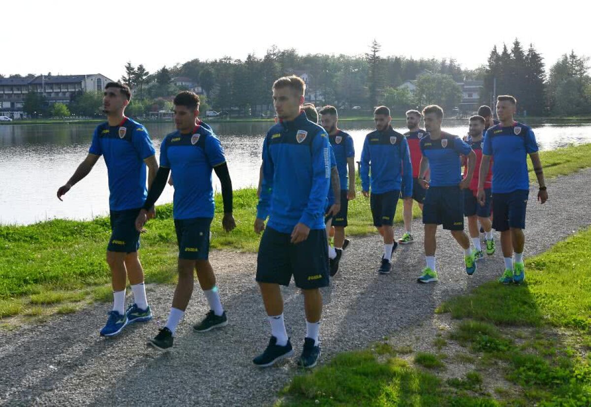 ROMÂNIA U21 // GALERIE FOTO + VIDEO Mirel Rădoi, primul antrenament al naționalei U21 în cantonamentul din Italia: „Ușor, să nu transpirați!” » Imagini în exclusivitate din Bagno di Romagna