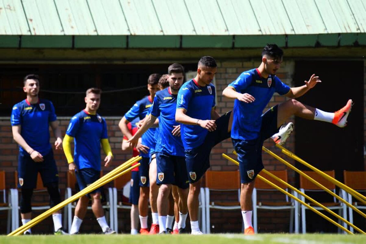 ROMÂNIA U21 // FOTO + VIDEO EXCLUSIV Am asistat la antrenamentul lui Rădoi în stagiul din Italia » Ce le-a cerut selecționerul puștilor U21