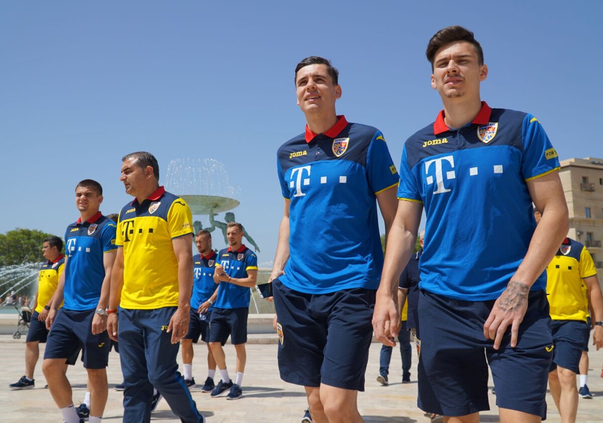 MALTA - ROMÂNIA // VIDEO+FOTO Jucătorii României s-au plimbat prin Valletta: mașini de epocă, soare și o surpriză pentru „tricolori”