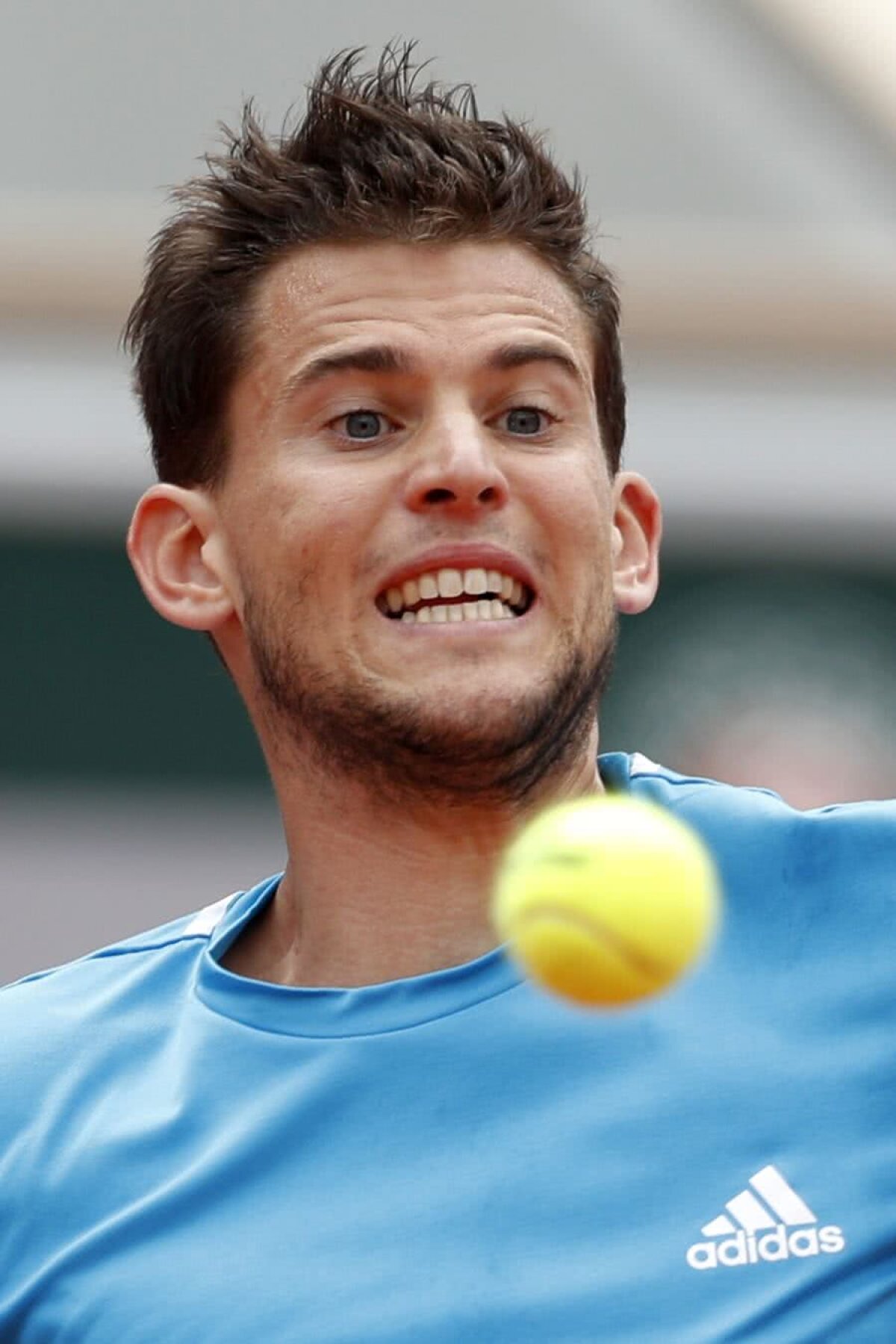 FINALA MASCULINĂ DE LA ROLAND GARROS: DOMINIC THIEM - RAFAEL NADAL 3-6, 7-5, 1-6, 1-6 » VIDEO+FOTO Rafa își păstrează coroana la Paris