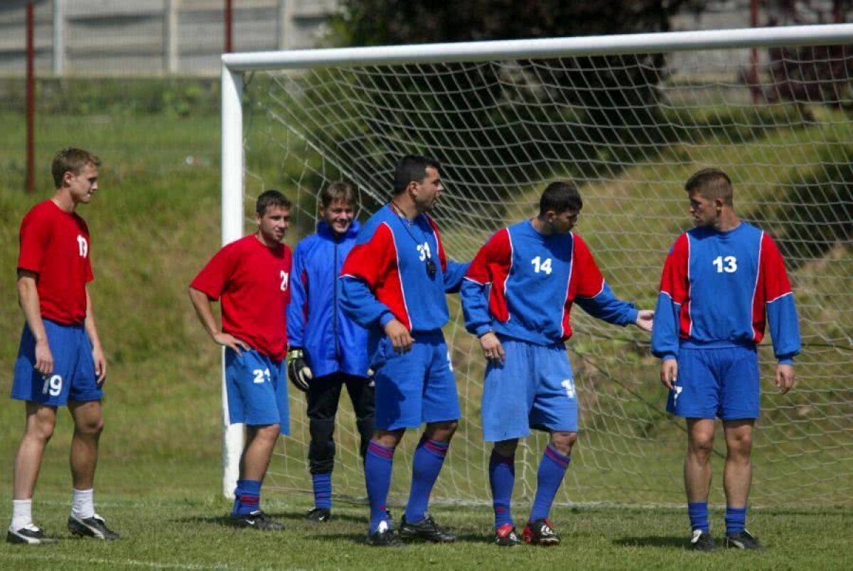 FOTO Cosmin Olăroiu împlinește astăzi 50 de ani » 4 motive pentru care fotbalul românesc are nevoie de revenirea sa