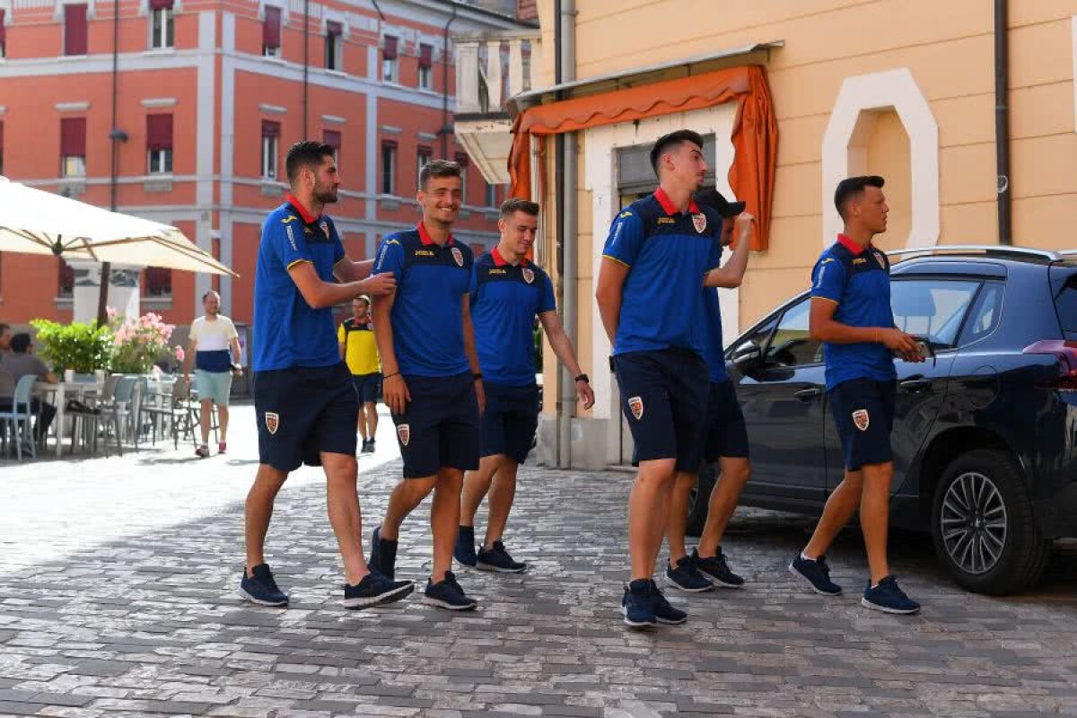 FOTO „Tricolorii mici”, plimbare prin Cesena » Mirel Rădoi află în această noapte dacă Ionuț Nedelcearu merge la Euro 2019
