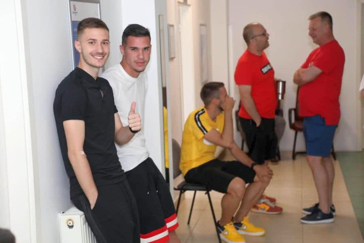 VIDEO + FOTO Reunire fără internaționali » Gabi Iancu a efectuat vizita medicală alături de noii săi colegi de la Viitorul