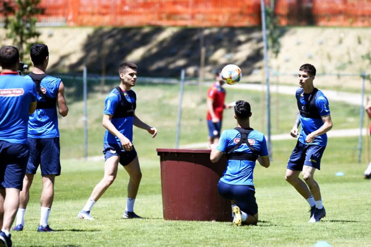 ROMÂNIA U21 // VIDEO Sesiune de antrenament total inedită a jucătorilor lui Rădoi: » GSP a filmat ședința tehnică inovativă cu drona