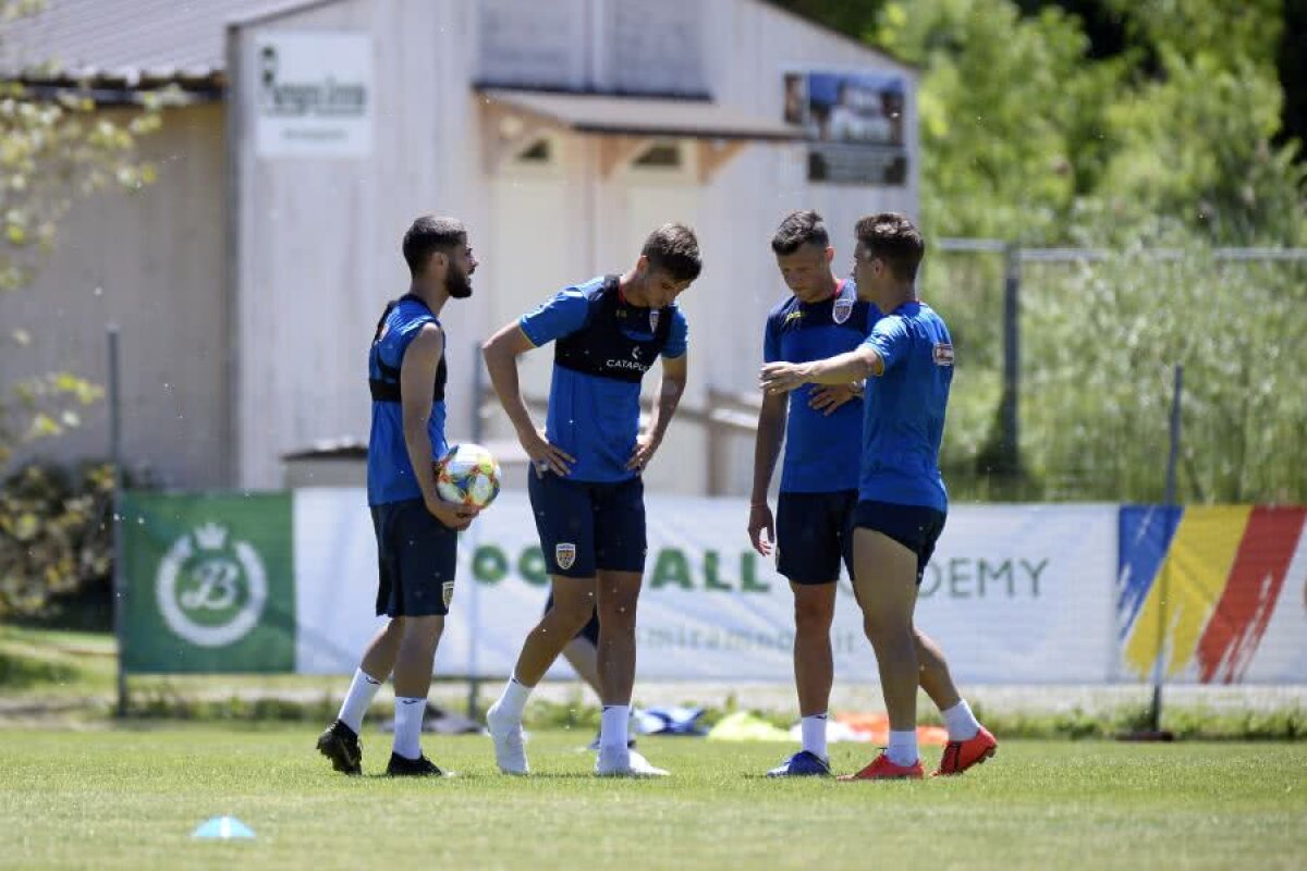 ROMÂNIA U21 // VIDEO Sesiune de antrenament total inedită a jucătorilor lui Rădoi: » GSP a filmat ședința tehnică inovativă cu drona