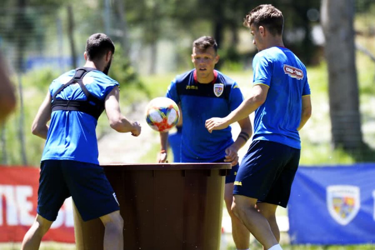 ROMÂNIA U21 // VIDEO Sesiune de antrenament total inedită a jucătorilor lui Rădoi: » GSP a filmat ședința tehnică inovativă cu drona