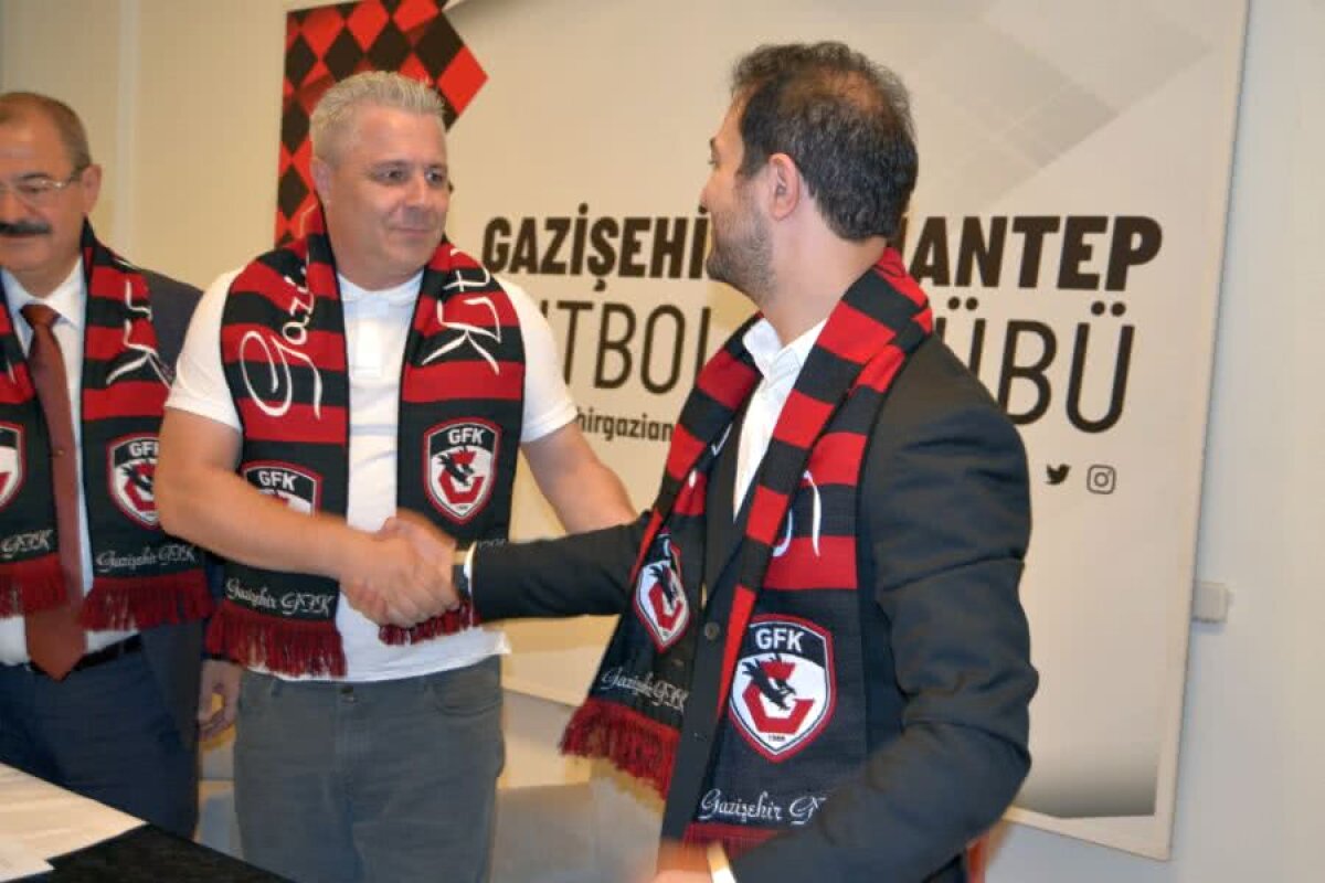 FOTO Marius Șumudică a fost prezentat la Gaziantep!