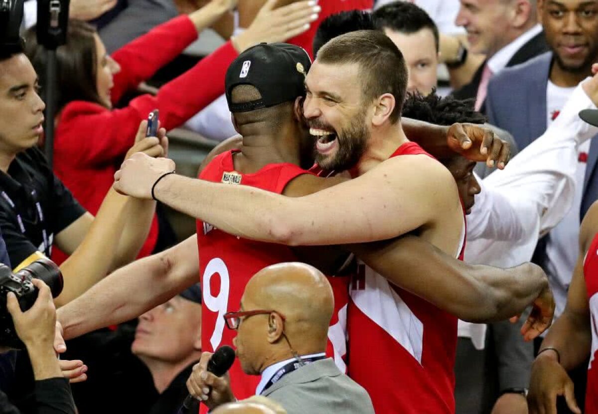 VIDEO+FOTO The King in the North » Kawhi Leonard conduce Toronto Raptors spre primul titlu NBA din istorie, după o finală agitată cu Golden State Warriors