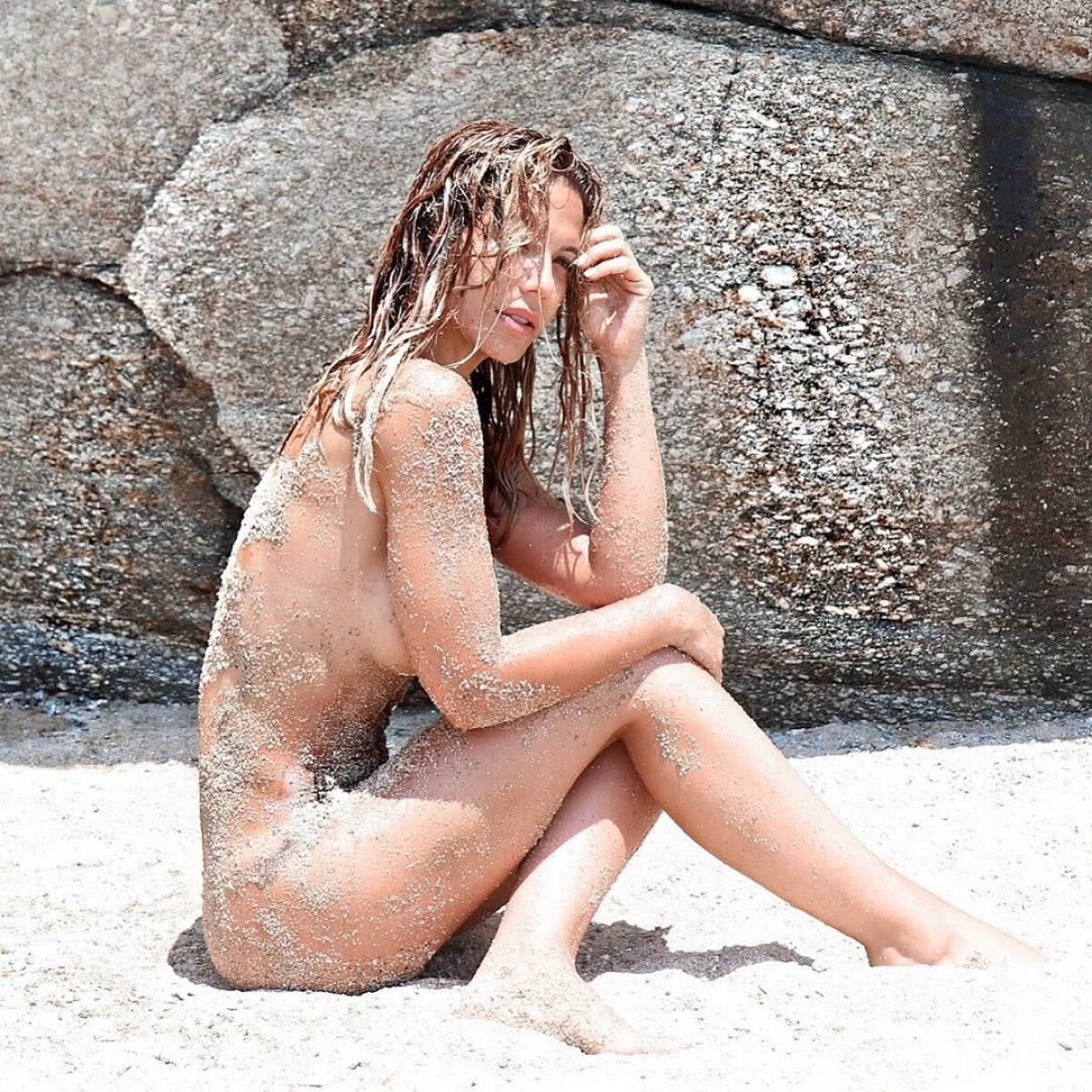 FOTO Soția unui fotbalist, complimente după ce a pozat nud pe Instagram: „Ești spectaculoasă, Tamara!"