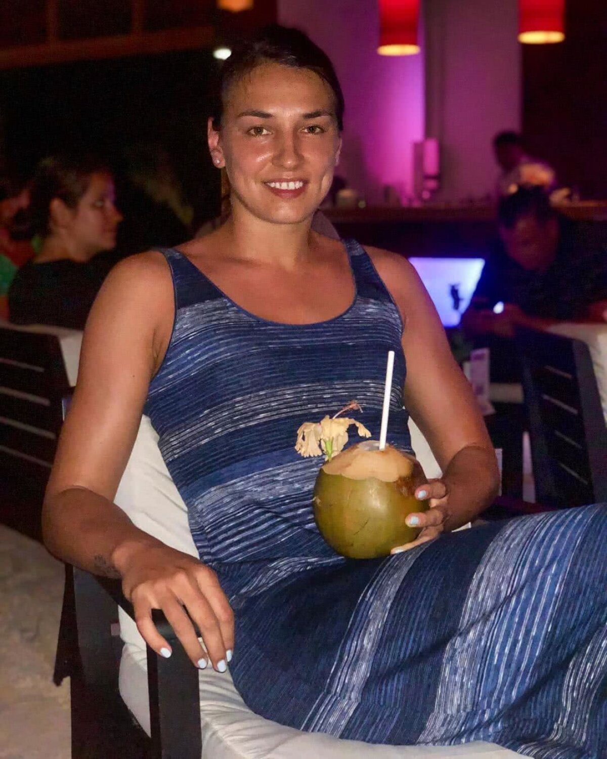 GALERIE FOTO // Cristina Neagu se relaxează pe plajă! Handbalista a ales o destinație exotică + mesajul pentru fani